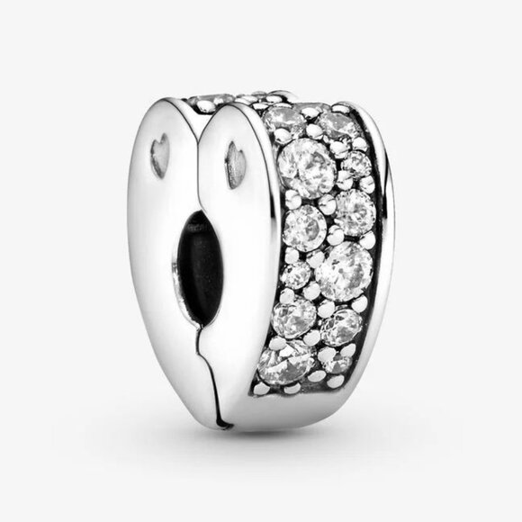 Pandora Clear Pave Heart Clip ONLY 4 in Stock - Picture 1 of 3